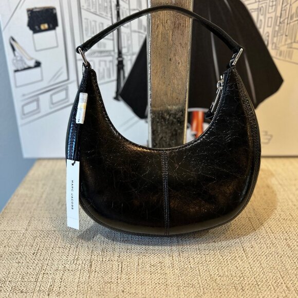 Marc Jacobs Small Crescent Shoulder Bag - Picture 4 of 7